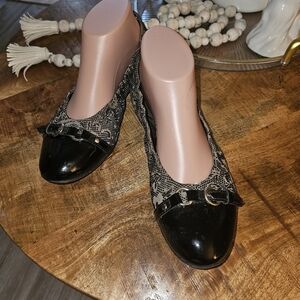 AGL Black and Tan Flats, 39 SUPER!!